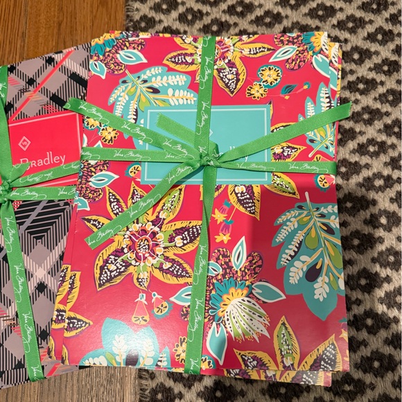 Vera Bradley Floral and Plaid Pocket Folders - Picture 2 of 4